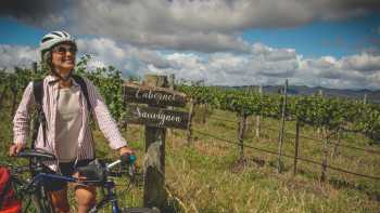Moothi Vineyard 3,Tim Charody Reach the Moothi Vineyard by bike