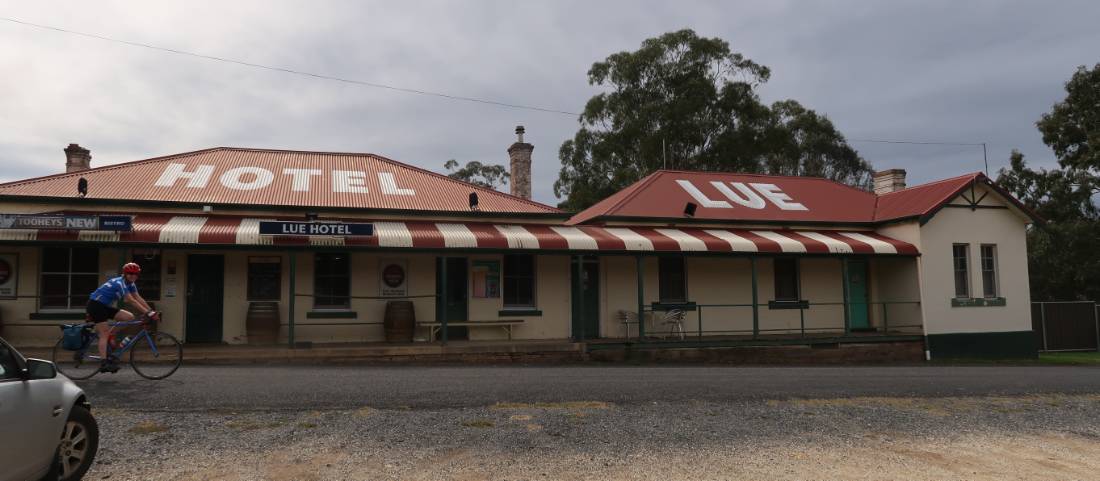 The Lue hotel, a great halfway rest stop between Mudgee and Rylstone |  <i>Ross Baker</i>